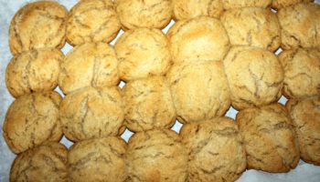 Biscuits secs au miel et au gingembre