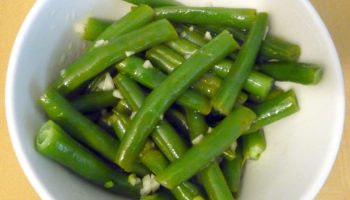 Salade de haricots verts à l’ail