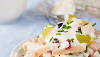 Salade de poulet aux canneberges et à l’estragon