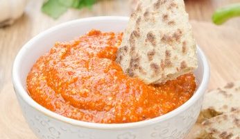 Roasted red pepper dip