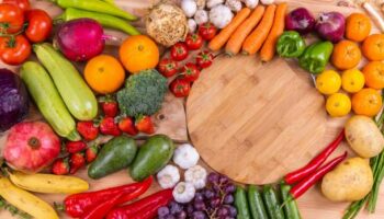 Pourquoi est-ce bénéfique de consommer davantage de légumes et comment y parvenir? 